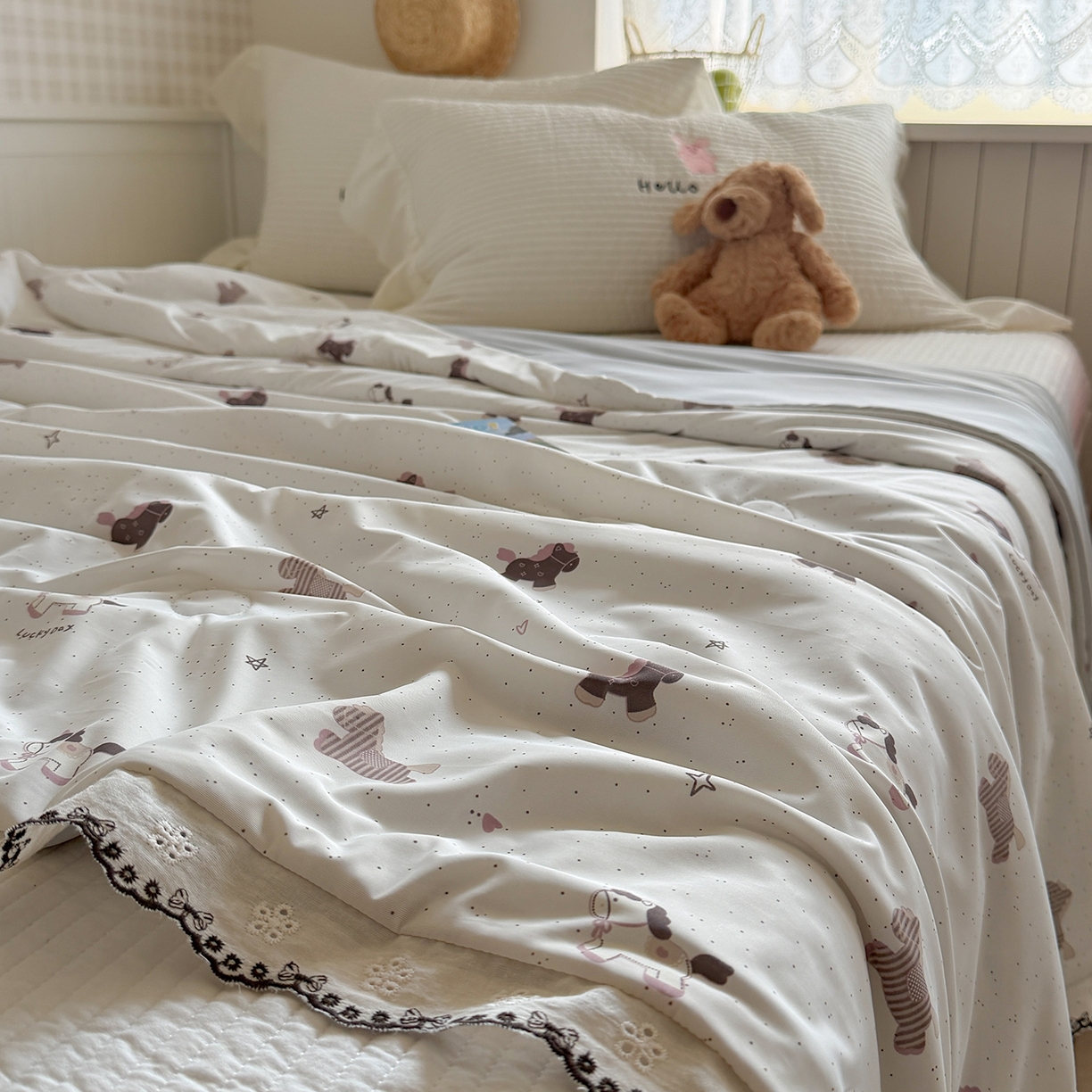 91家纺网 家纺一手货源 找家纺 Sweet dreams甜梦 2026新款A类蕾丝花边锦氨凉感夏凉被 星星木马