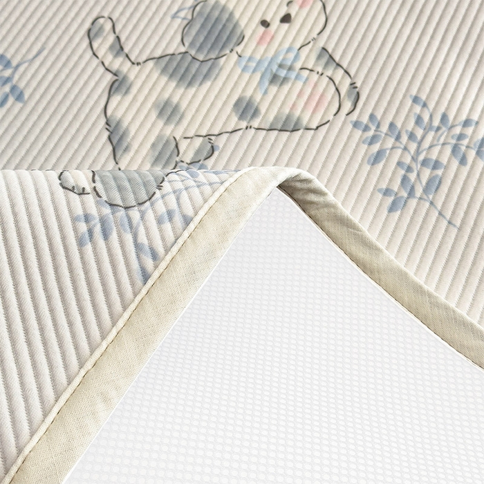 91家纺网 家纺一手货源 找家纺 几禾 2026新款卡通印花凉感凉豆豆凉席系列 樱桃泡泡狗--床席款