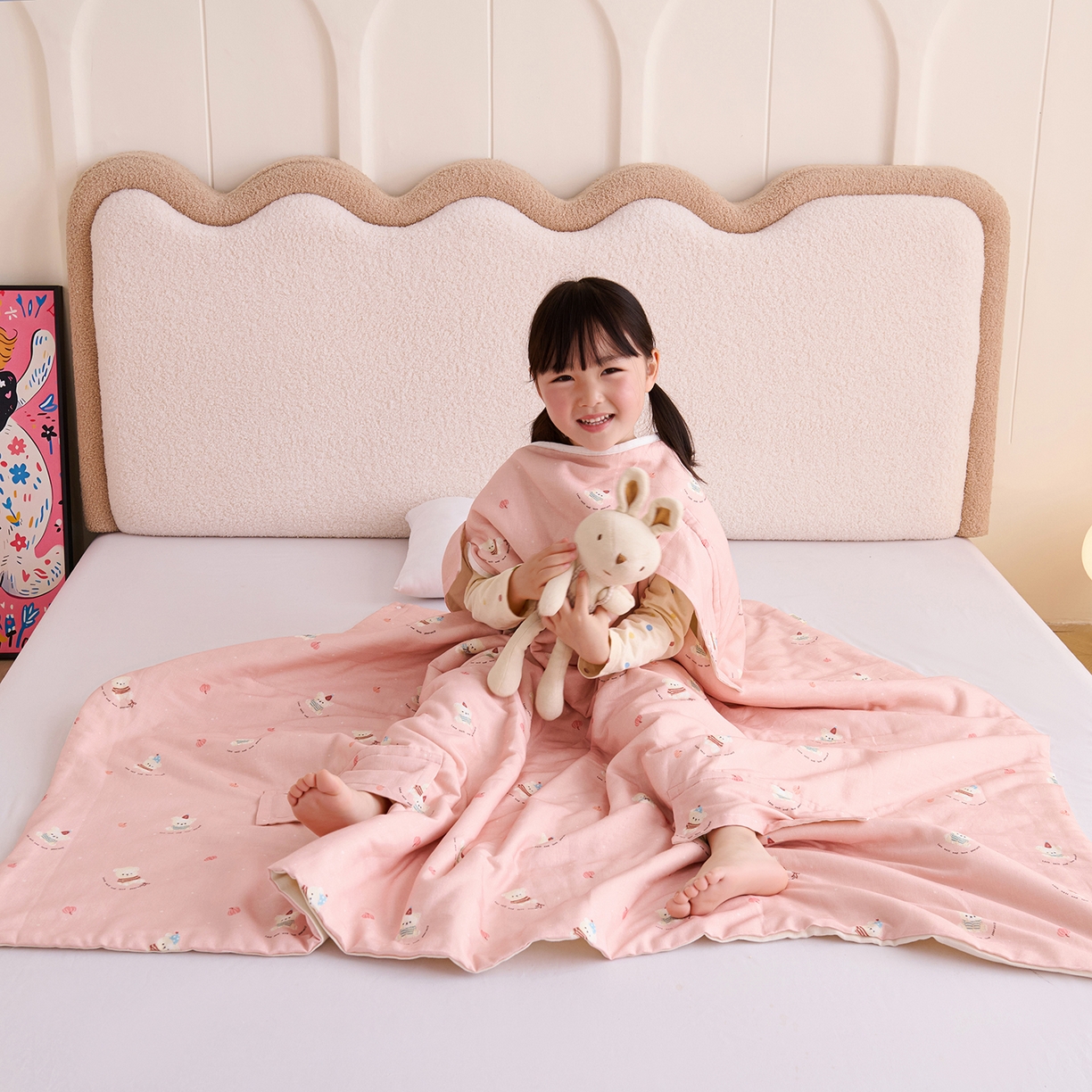 91家纺网 家纺一手货源 找家纺 拾小柒 2026新款全棉双层纱多功能防踢被 熊宝贝粉