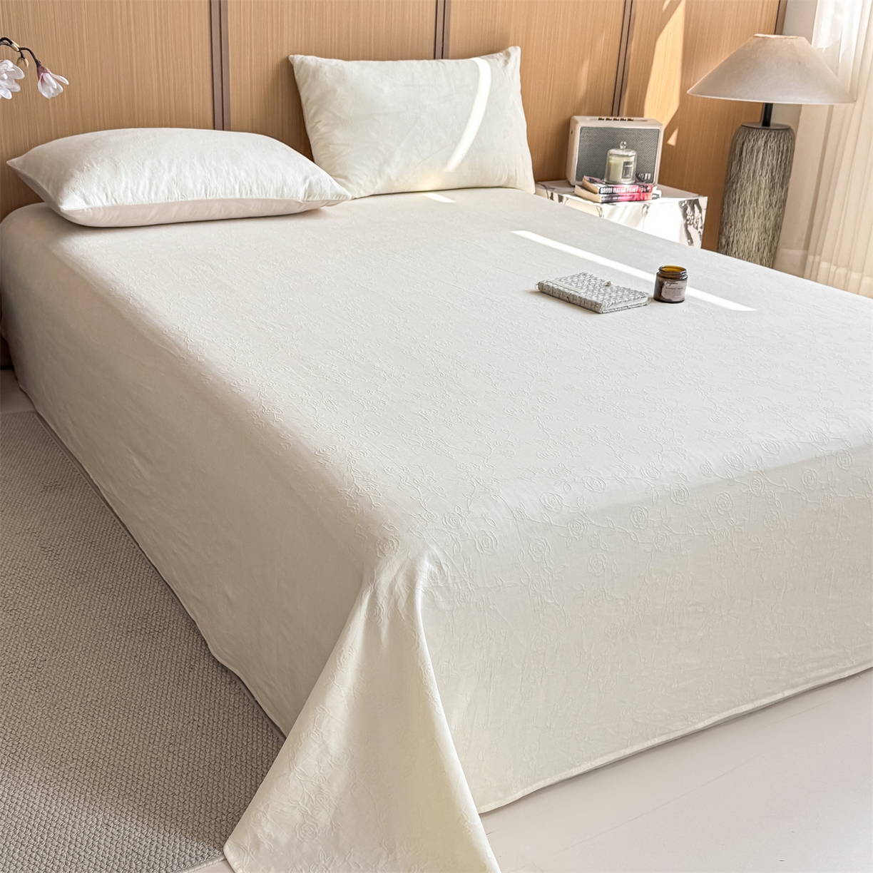 91家纺网 家纺一手货源 找家纺 灰鲸 2026新款全棉简约三层纱色织提花单品床单 蔷薇-杏仁奶霜