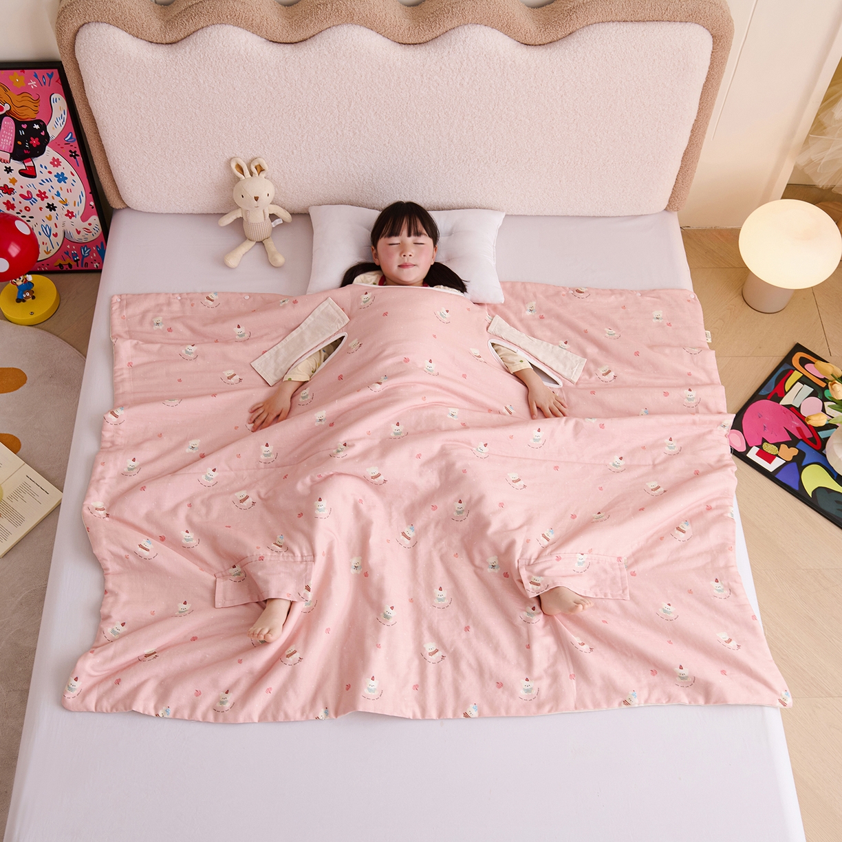 91家纺网 家纺一手货源 找家纺 拾小柒 2026新款全棉双层纱多功能防踢被 熊宝贝粉