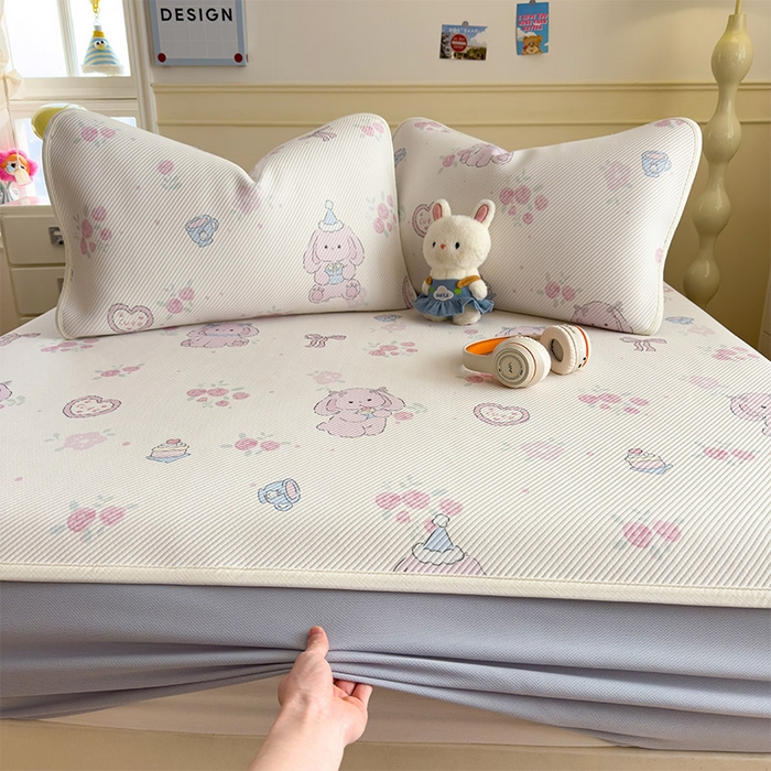 91家纺网 家纺一手货源 找家纺 几禾 2026新款卡通印花凉感凉豆豆凉席系列 爱心兔--床笠款