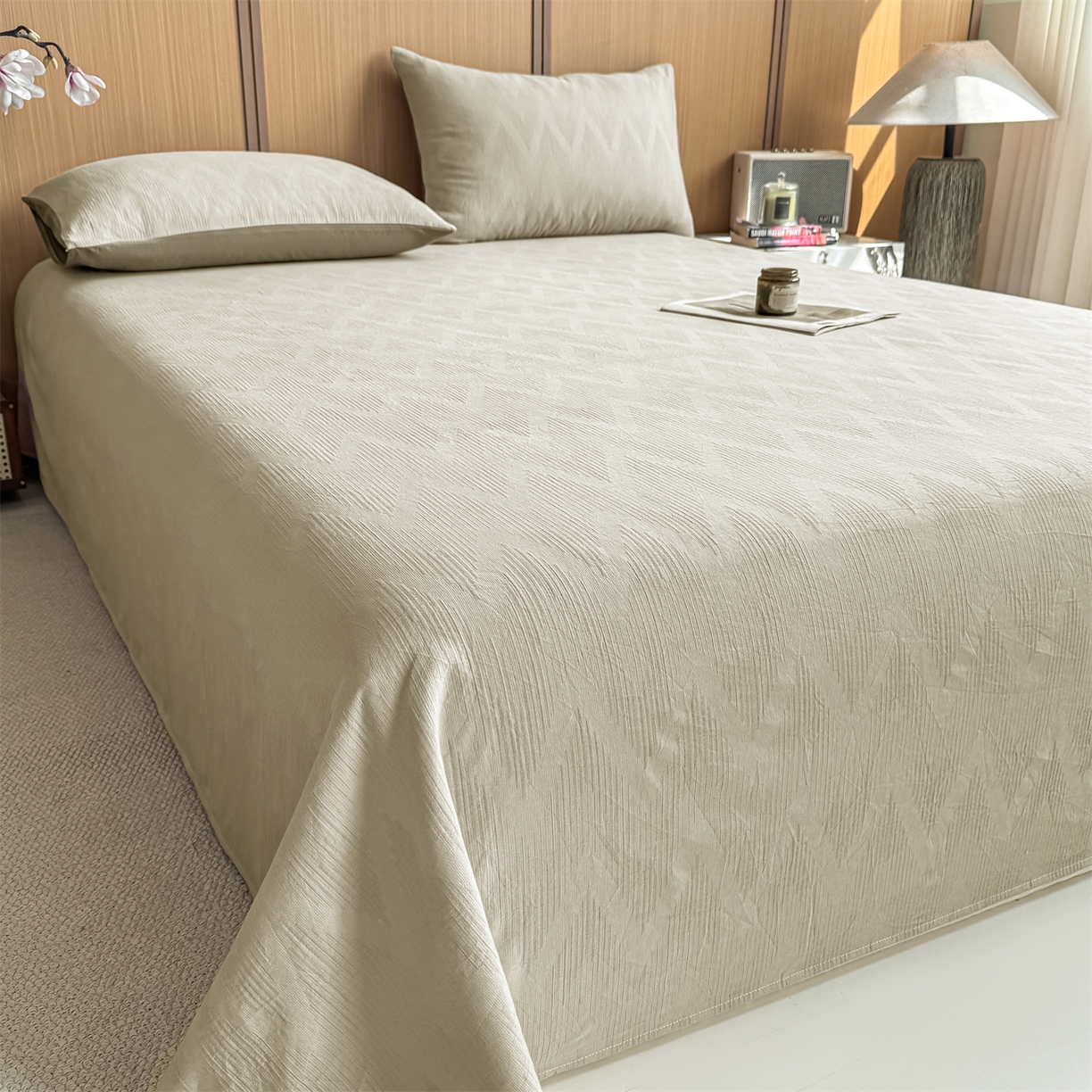 91家纺网 家纺一手货源 找家纺 灰鲸 2026新款全棉简约三层纱色织提花单品床单 影韵-可可奶咖