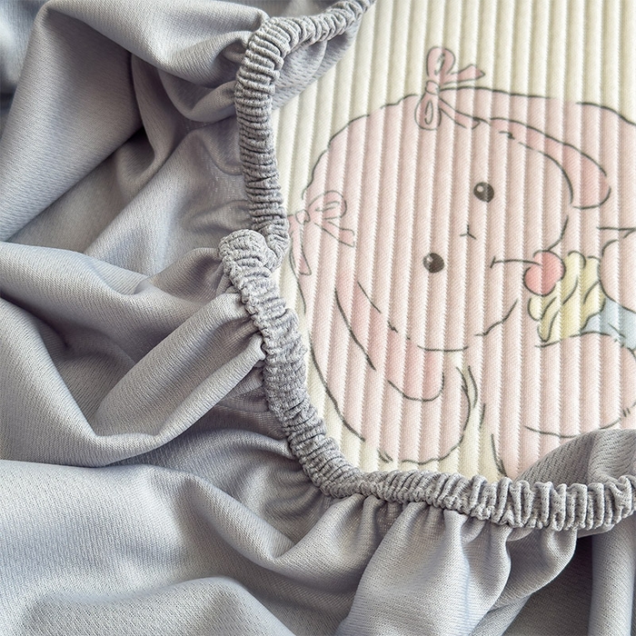 91家纺网 家纺一手货源 找家纺 几禾 2026新款卡通印花凉感凉豆豆凉席系列 爱心兔--床笠款