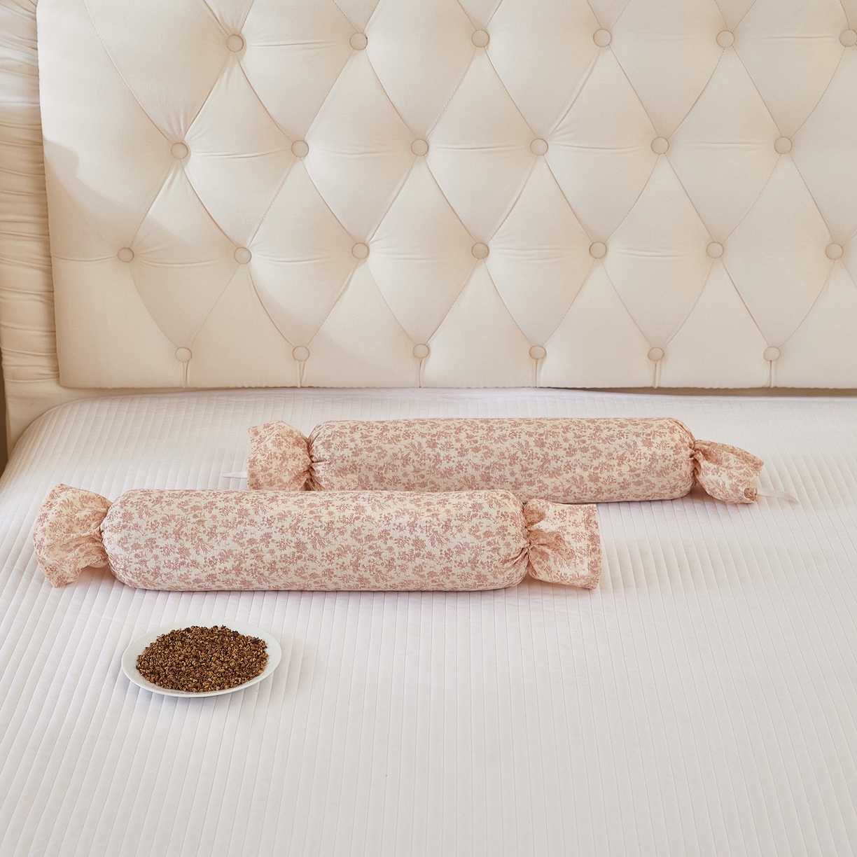 梦叶草 2026新款全棉圆柱碎花荞麦颈椎枕枕头枕芯 全棉圆柱碎花荞麦颈椎枕-碎花粉