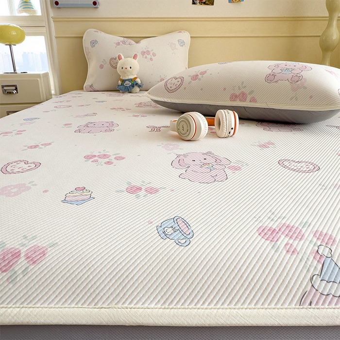 91家纺网 家纺一手货源 找家纺 几禾 2026新款卡通印花凉感凉豆豆凉席系列 爱心兔--床笠款