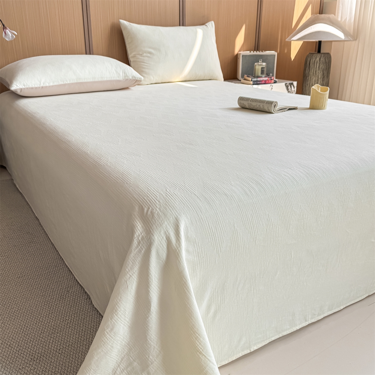 91家纺网 家纺一手货源 找家纺 灰鲸 2026新款全棉简约三层纱色织提花单品床单 影韵-杏仁奶霜