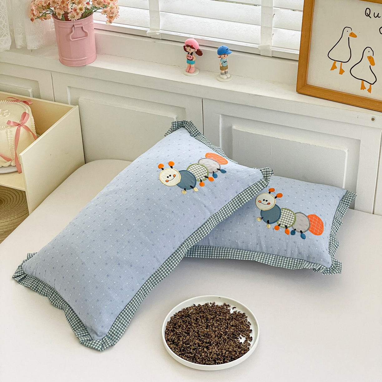 91家纺网 家纺一手货源 找家纺 梦叶草 2026新款全棉色织荞麦枕糖果虫荞麦枕枕头枕芯 糖果虫-蓝色