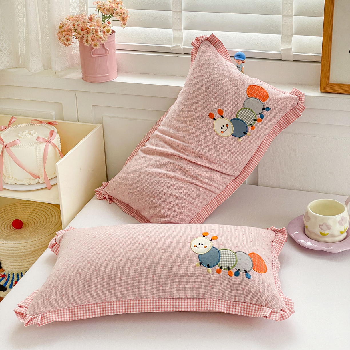 91家纺网 家纺一手货源 找家纺 梦叶草 2026新款全棉色织荞麦枕糖果虫荞麦枕枕头枕芯 糖果虫-粉色