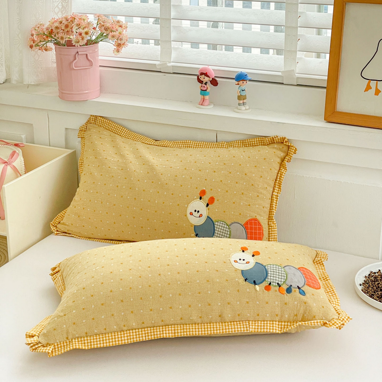 91家纺网 家纺一手货源 找家纺 梦叶草 2026新款全棉色织荞麦枕糖果虫荞麦枕枕头枕芯 糖果虫-米黄