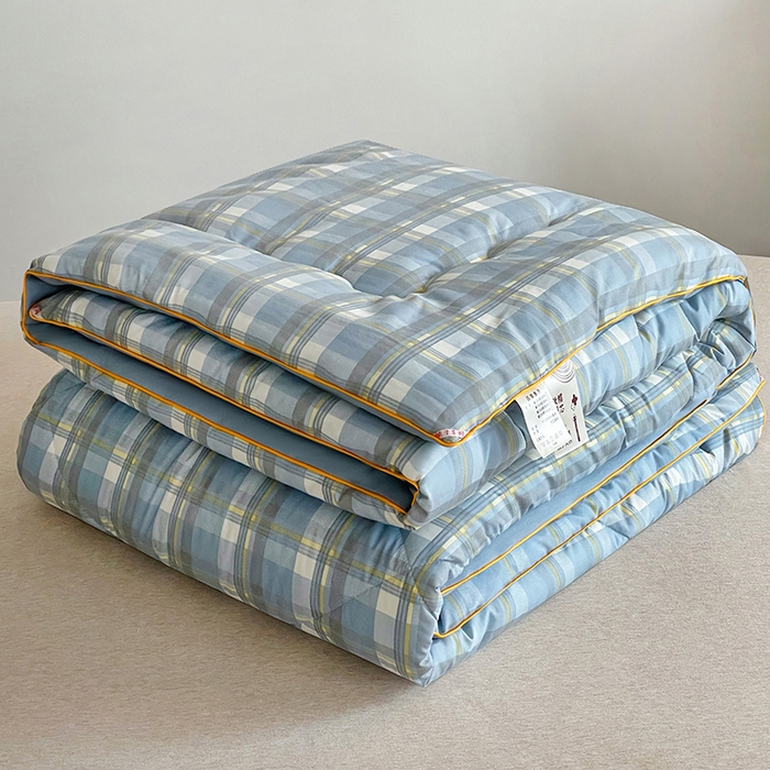 91家纺网 家纺一手货源 找家纺 梦莎被业 2026新款夏被四季款空调被 格调金