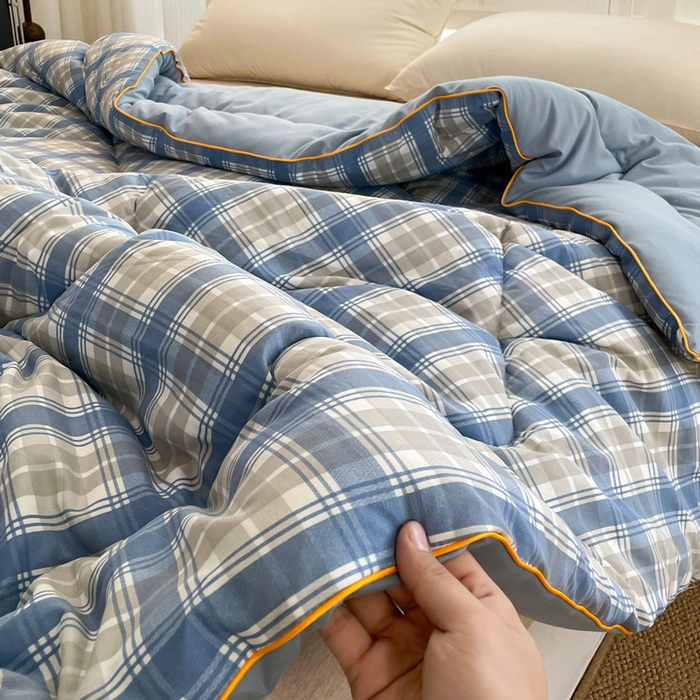 91家纺网 家纺一手货源 找家纺 梦莎被业 2026新款夏被四季款空调被 格调蓝