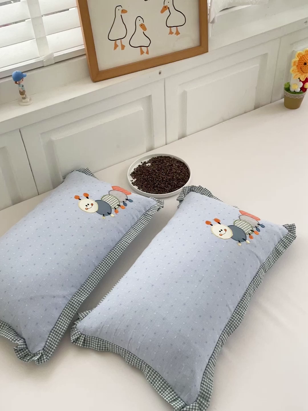 91家纺网 家纺一手货源 找家纺 梦叶草 2026新款全棉色织荞麦枕糖果虫荞麦枕枕头枕芯 糖果虫-蓝色