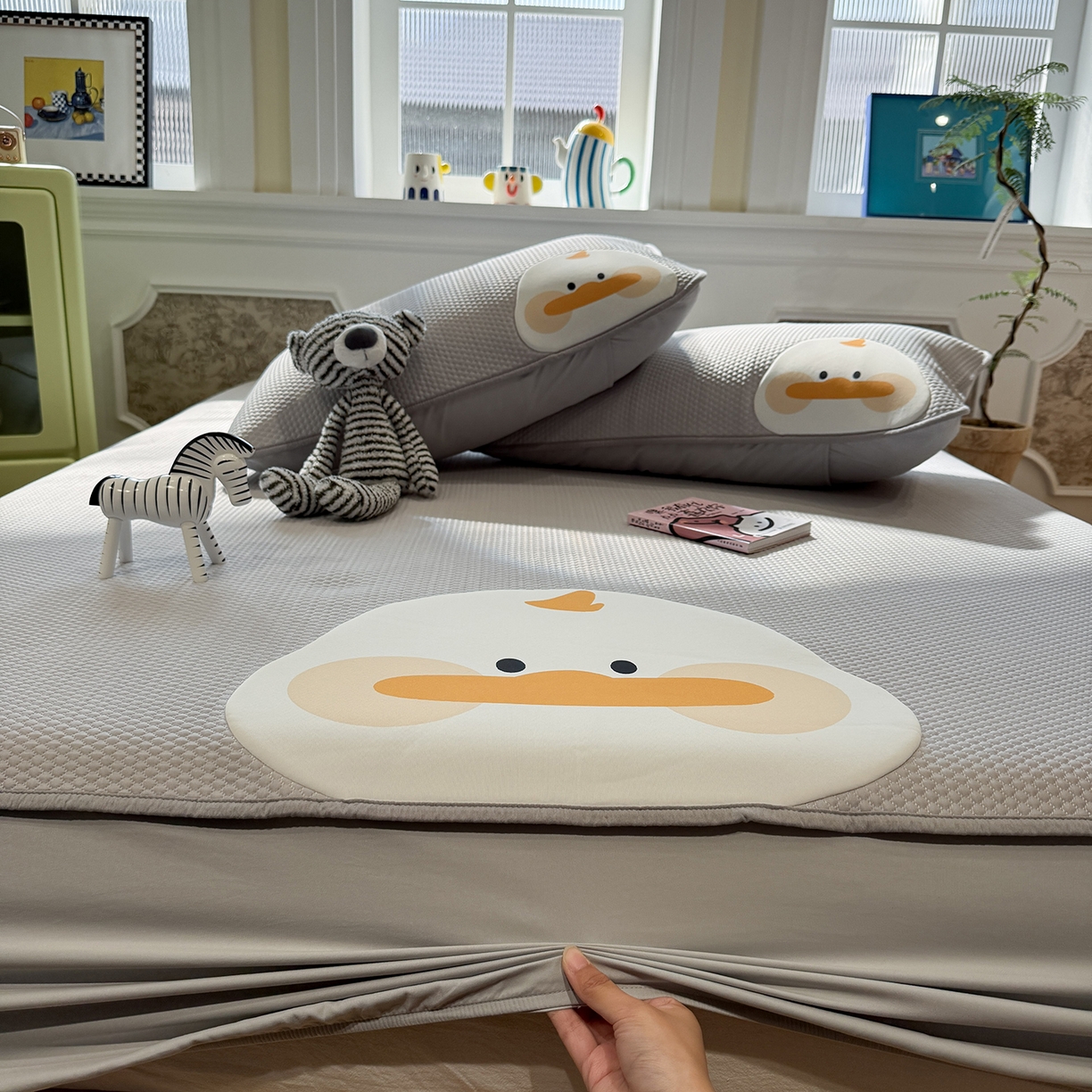 Sweet dreams甜梦 2026新款A类锦氨异性贴布高端豆豆凉席-场景1 嘎嘎鸭