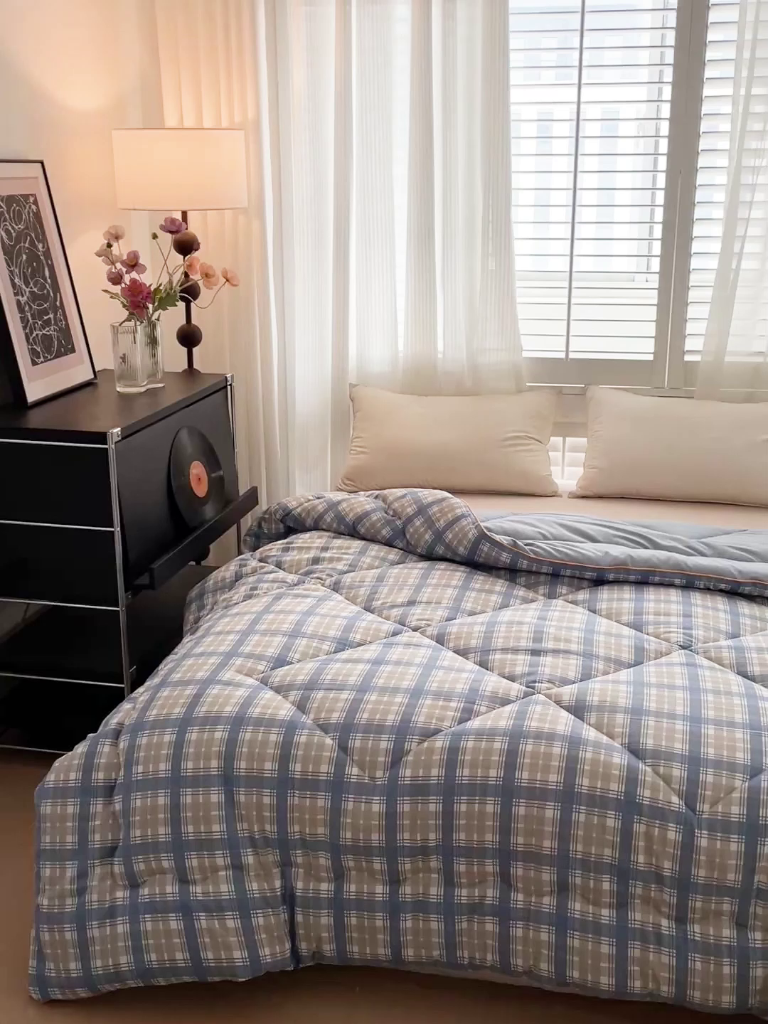 91家纺网 家纺一手货源 找家纺 梦莎被业 2026新款夏被四季款空调被 格调蓝