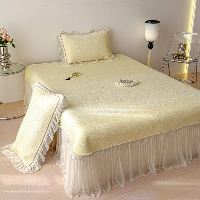 91家纺网 家纺一手货源 找家纺 （总）孩子王家纺 2026新款冰豆豆凉席夏天冰丝席夏季凉感值过0.21可机洗双人床裙款A类母婴级软