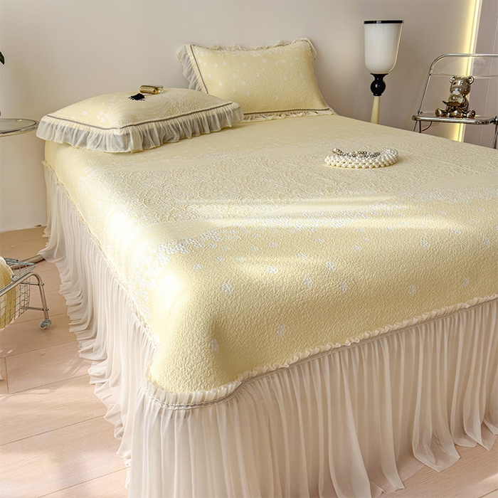 91家纺网 家纺一手货源 找家纺 （总）孩子王家纺 2026新款冰豆豆凉席夏天冰丝席夏季凉感值过0.21可机洗双人床裙款A类母婴级软