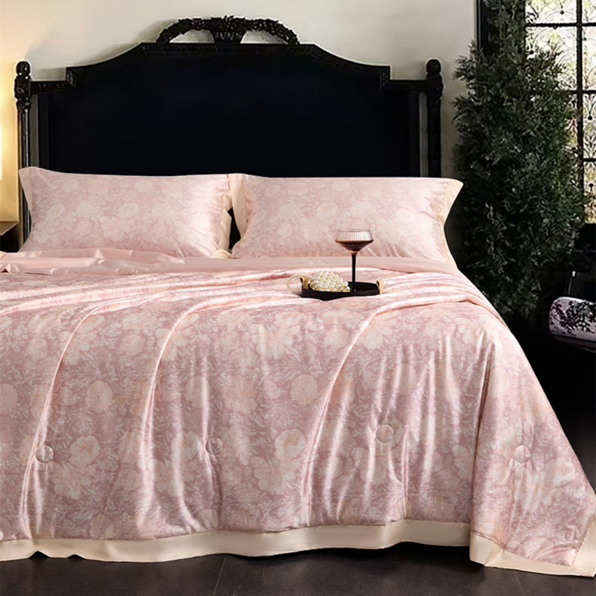 91家纺网 家纺一手货源 找家纺 （总）兰芯纭 2026新款水光雪莲真丝缎夏被