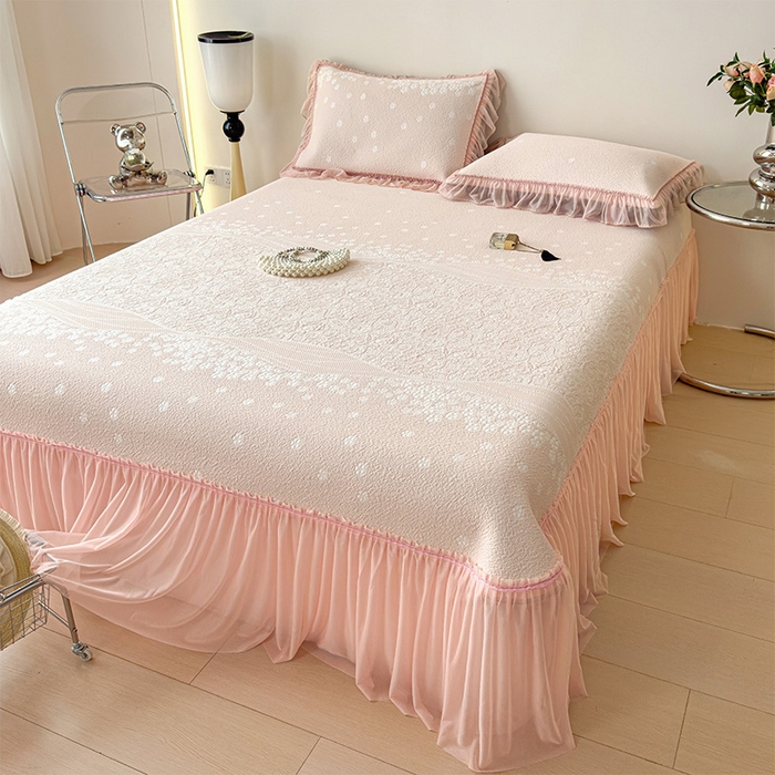 91家纺网 家纺一手货源 找家纺 孩子王家纺 2026新款冰豆豆凉席夏天冰丝席夏季凉感值过0.21可机洗双人床裙款A类母婴级软 花园蜜裸粉