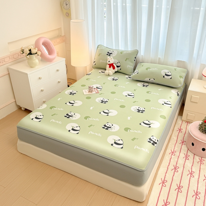 91家纺网 家纺一手货源 找家纺 布柔 2026新款冰皮凉席床笠冰丝小清新卡通印花软席可机洗 小熊猫