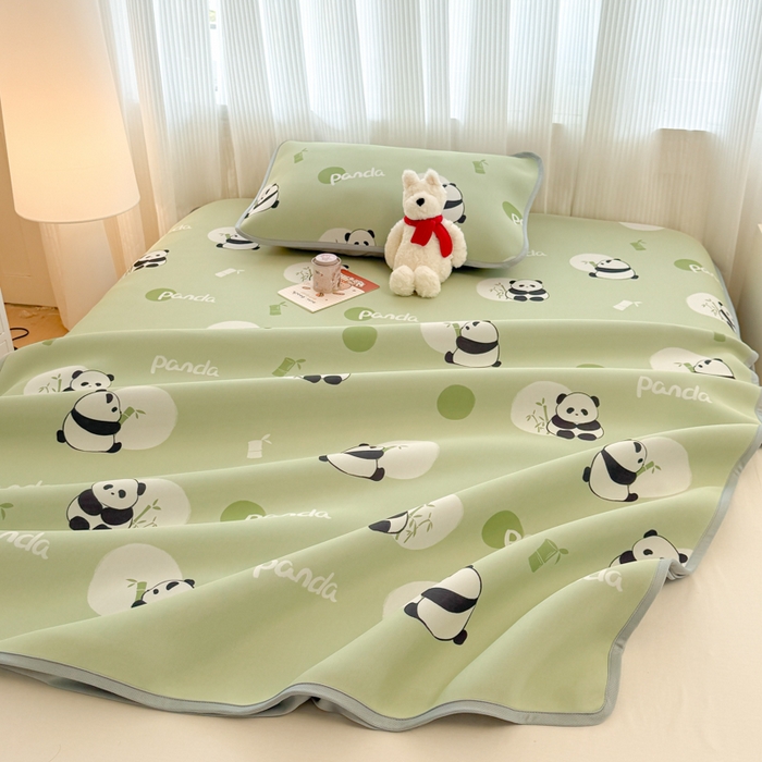 91家纺网 家纺一手货源 找家纺 布柔 2026新款冰皮凉席床笠冰丝小清新卡通印花软席可机洗 小熊猫