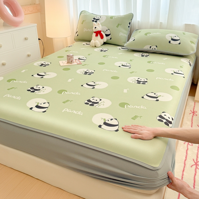 91家纺网 家纺一手货源 找家纺 布柔 2026新款冰皮凉席床笠冰丝小清新卡通印花软席可机洗 小熊猫