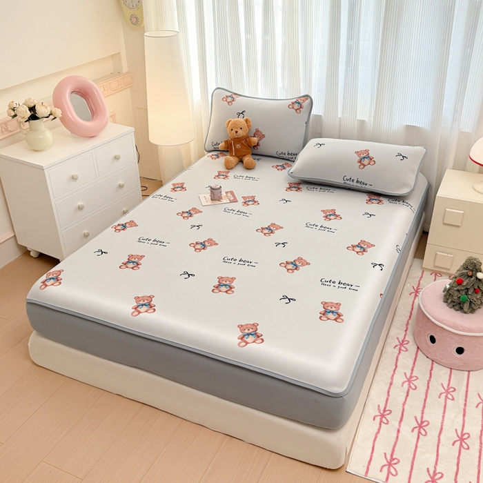 91家纺网 家纺一手货源 找家纺 布柔 2026新款冰皮凉席床笠冰丝小清新卡通印花软席可机洗 泰迪熊