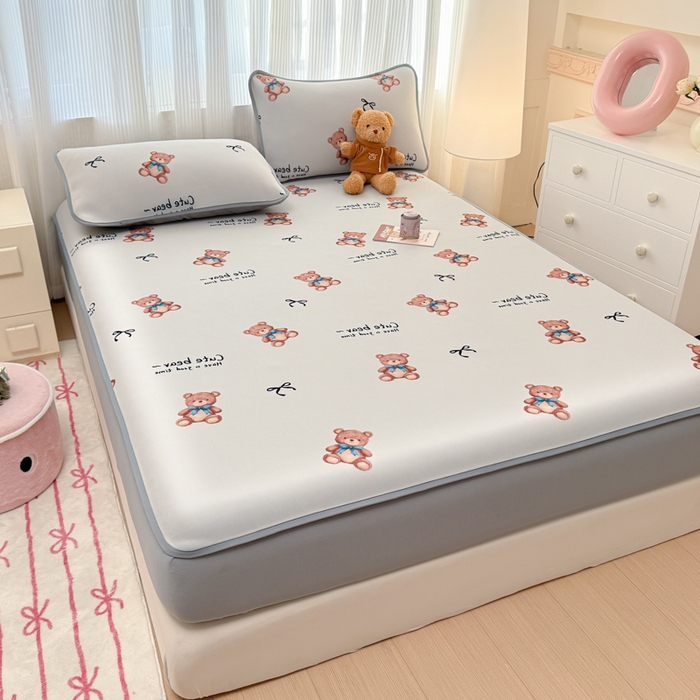 91家纺网 家纺一手货源 找家纺 布柔 2026新款冰皮凉席床笠冰丝小清新卡通印花软席可机洗 泰迪熊