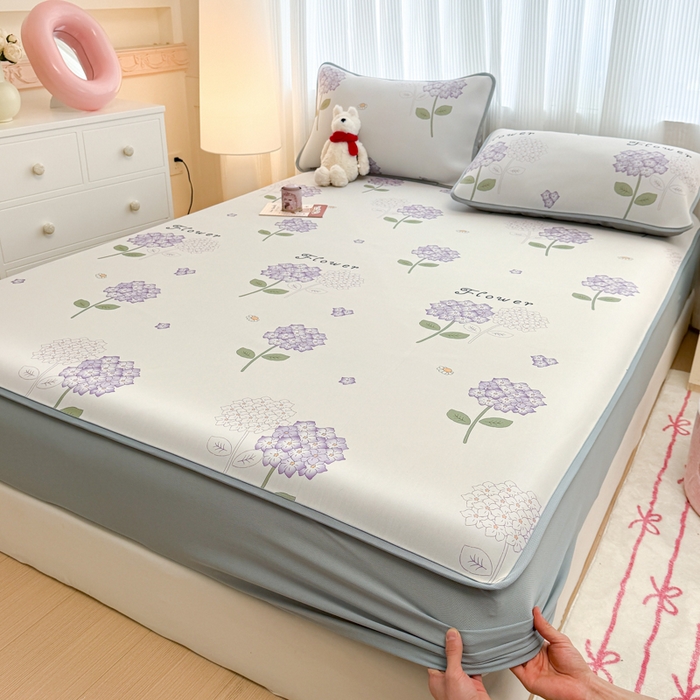 91家纺网 家纺一手货源 找家纺 布柔 2026新款冰皮凉席床笠冰丝小清新卡通印花软席可机洗 绣球花