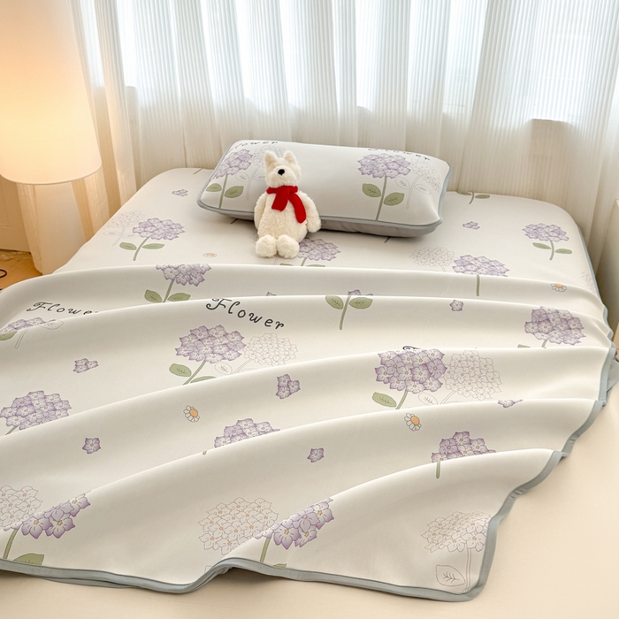 91家纺网 家纺一手货源 找家纺 布柔 2026新款冰皮凉席床笠冰丝小清新卡通印花软席可机洗 绣球花