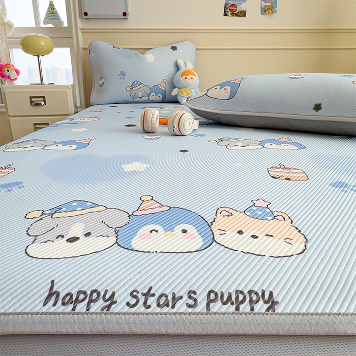 91家纺网 家纺一手货源 找家纺 几禾 2026新款卡通印花凉感凉豆豆凉席系列 开心一家--床笠款