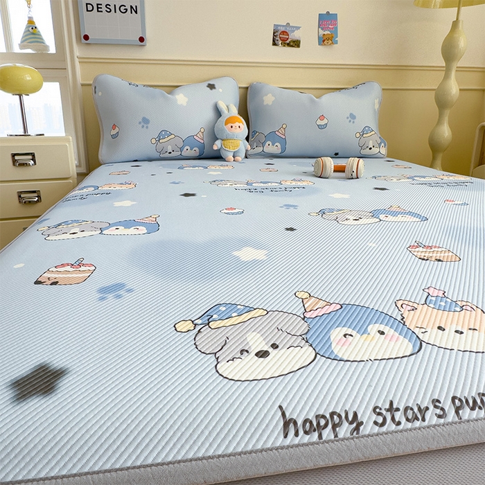 91家纺网 家纺一手货源 找家纺 几禾 2026新款卡通印花凉感凉豆豆凉席系列 开心一家--床笠款