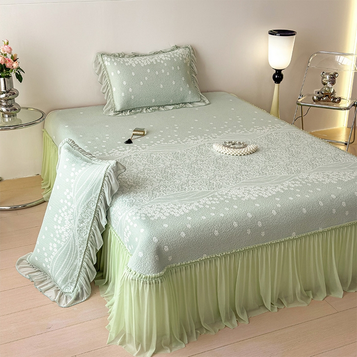 91家纺网 家纺一手货源 找家纺 孩子王家纺 2026新款冰豆豆凉席夏天冰丝席夏季凉感值过0.21可机洗双人床裙款A类母婴级软 花园青草绿