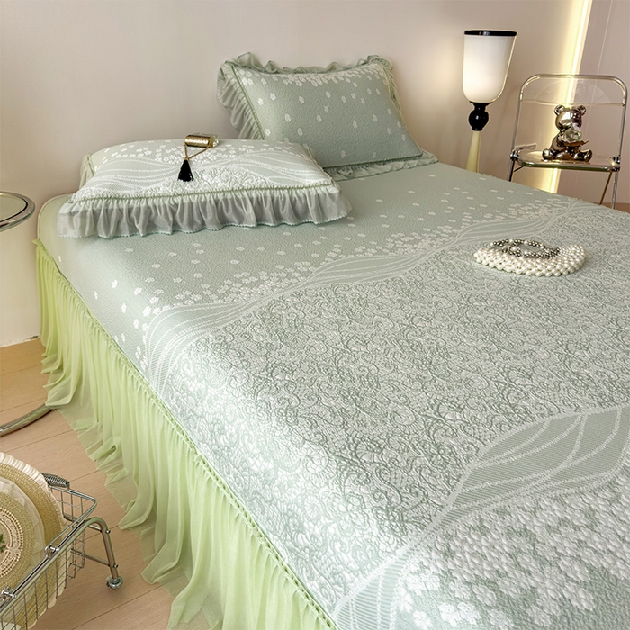 91家纺网 家纺一手货源 找家纺 孩子王家纺 2026新款冰豆豆凉席夏天冰丝席夏季凉感值过0.21可机洗双人床裙款A类母婴级软 花园青草绿