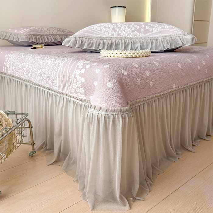 91家纺网 家纺一手货源 找家纺 孩子王家纺 2026新款冰豆豆凉席夏天冰丝席夏季凉感值过0.21可机洗双人床裙款A类母婴级软 花园燕尾紫