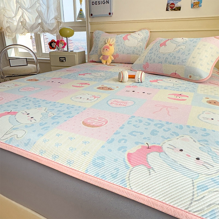 91家纺网 家纺一手货源 找家纺 几禾 2026新款卡通印花凉感凉豆豆凉席系列 曲奇蒂--床笠款