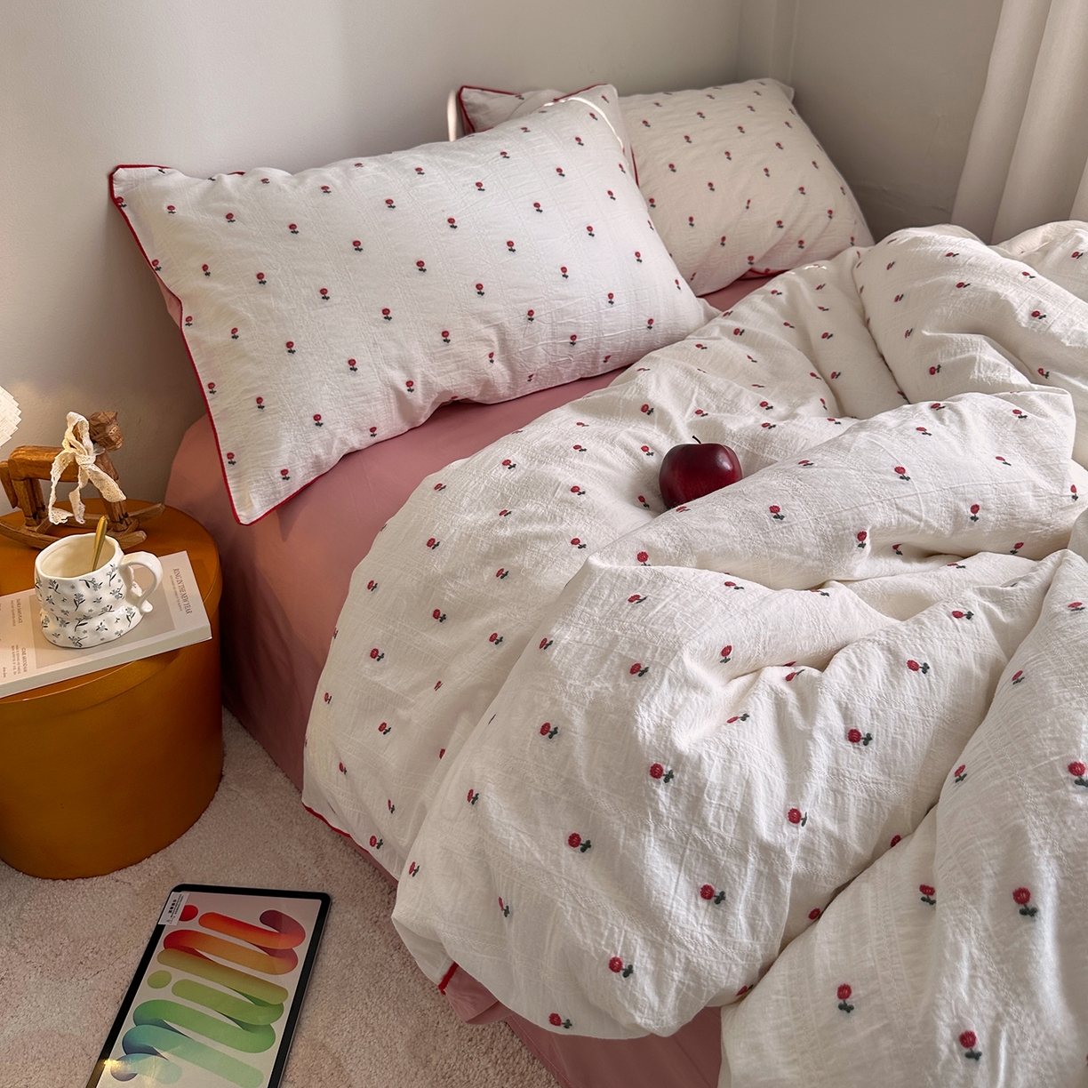 91家纺网 家纺一手货源 找家纺 艾咪-Amy ntmy 2026新款嵌条边全棉纯棉色织小提花四件套 嵌条款-小花