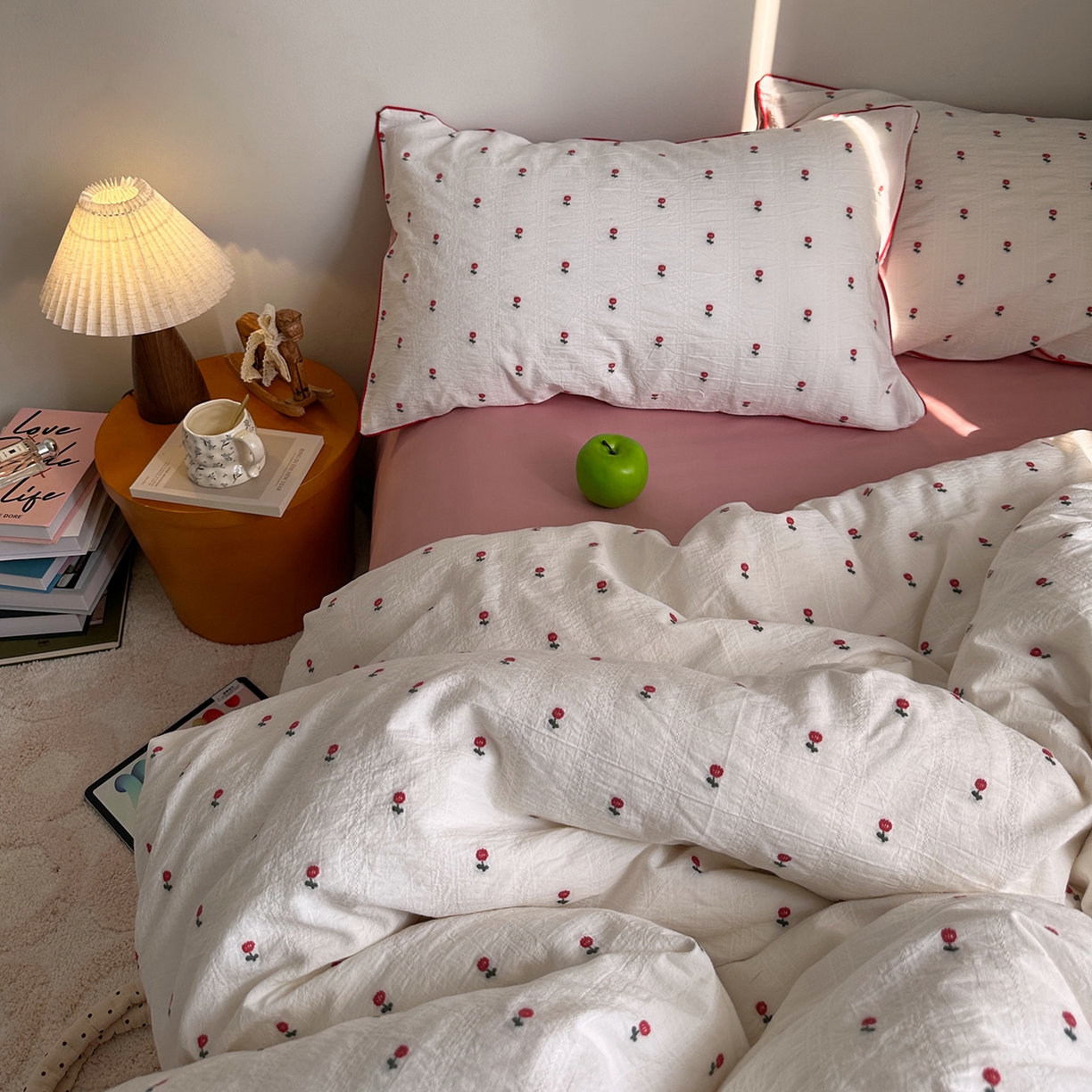 91家纺网 家纺一手货源 找家纺 艾咪-Amy ntmy 2026新款嵌条边全棉纯棉色织小提花四件套 嵌条款-小花