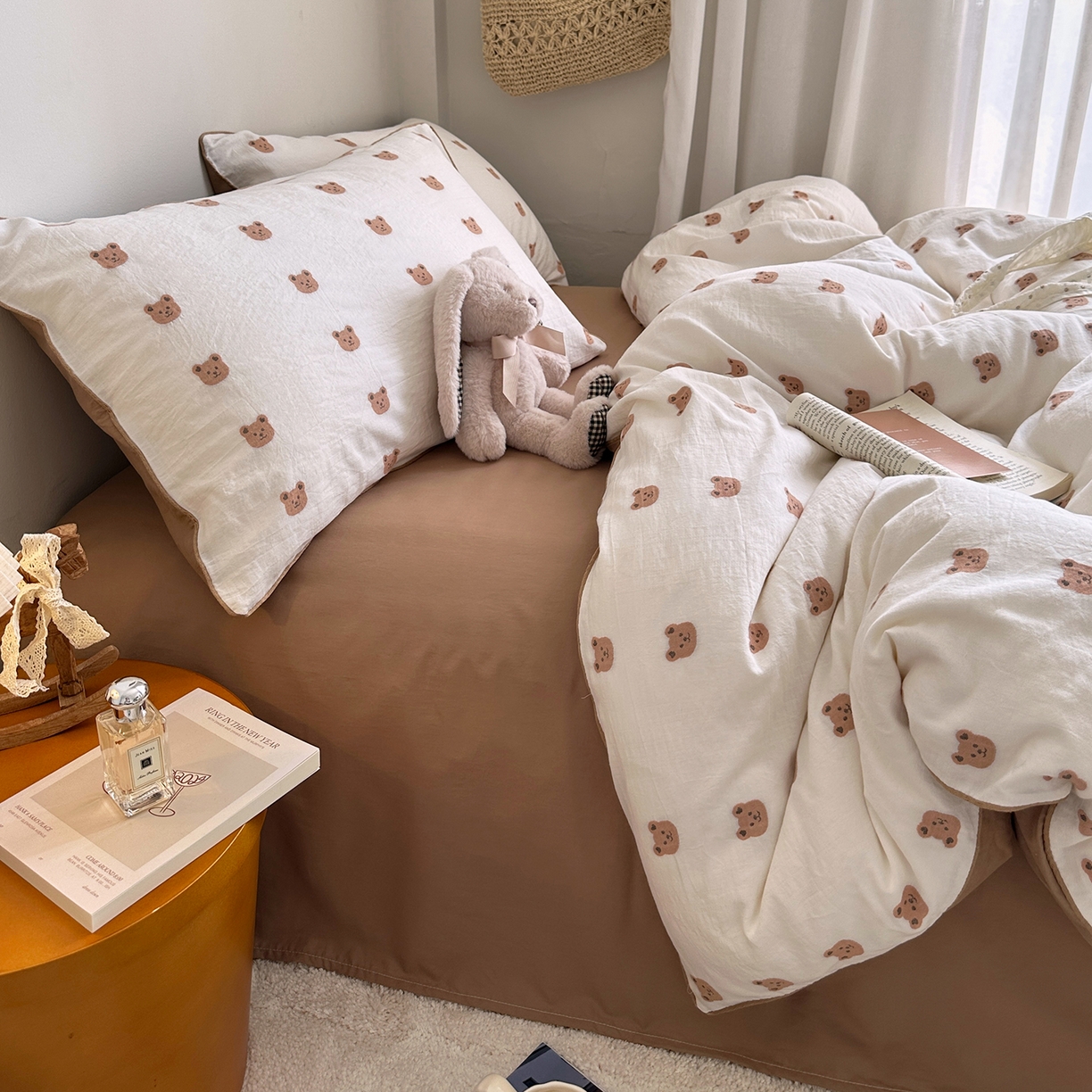 91家纺网 家纺一手货源 找家纺 艾咪-Amy ntmy 2026新款嵌条边全棉纯棉色织小提花四件套 嵌条款-小熊