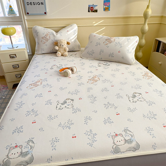 91家纺网 家纺一手货源 找家纺 几禾 2026新款卡通印花凉感凉豆豆凉席系列 樱桃泡泡狗--床笠款