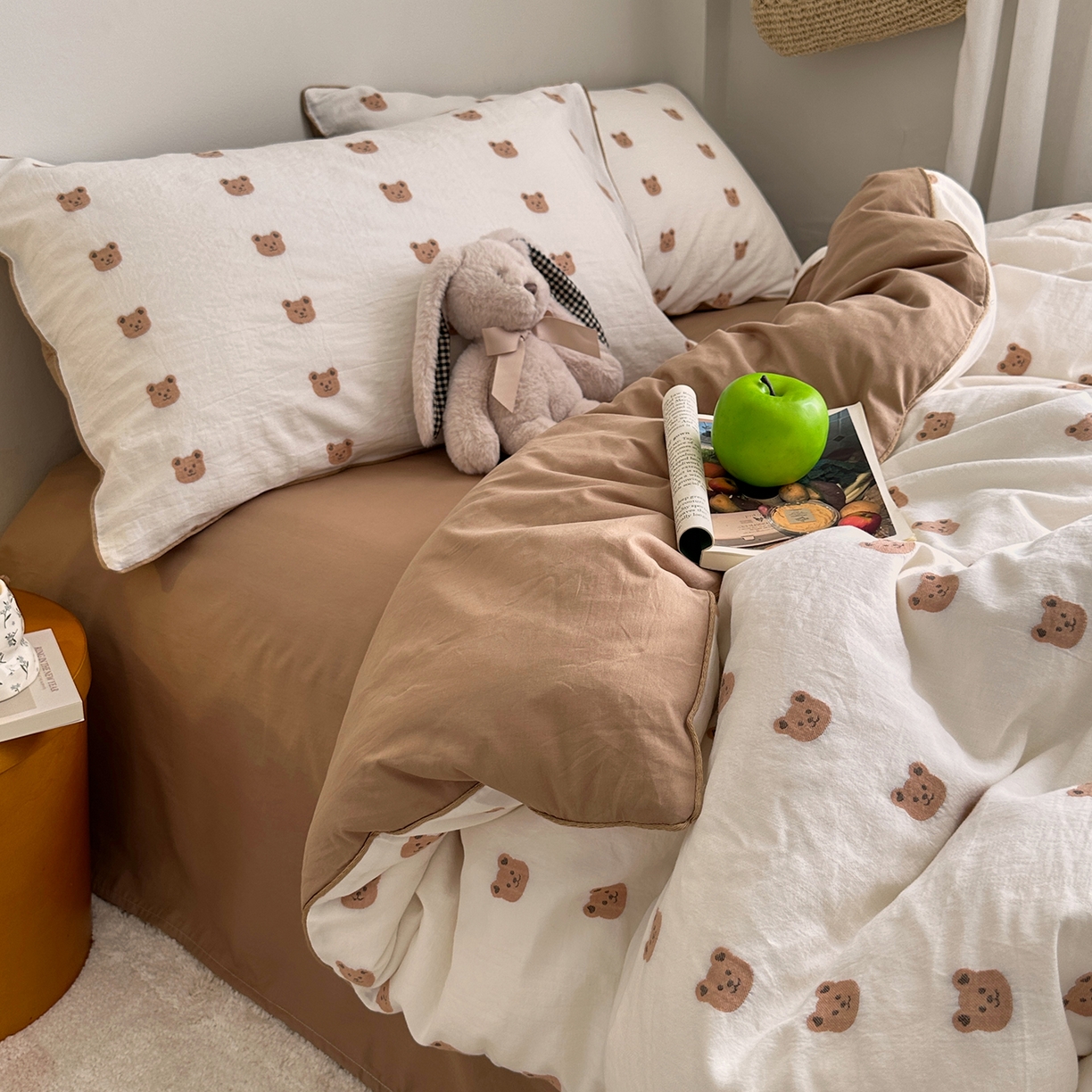 91家纺网 家纺一手货源 找家纺 艾咪-Amy ntmy 2026新款嵌条边全棉纯棉色织小提花四件套 嵌条款-小熊