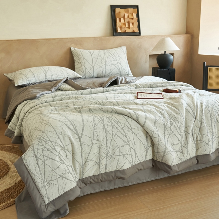 91家纺网 家纺一手货源 找家纺 晨曦家纺 2026春夏新款全棉纯棉水洗棉三层提花大豆夏被夏凉被空调被大豆夏被四件套 提花-树林灰