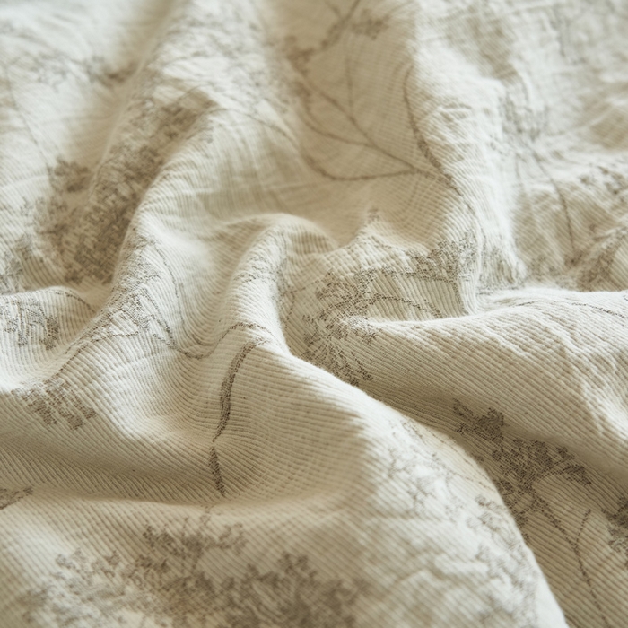 91家纺网 家纺一手货源 找家纺 晨曦家纺 2026春夏新款全棉纯棉水洗棉三层提花大豆夏被夏凉被空调被大豆夏被四件套 提花-枝繁咖