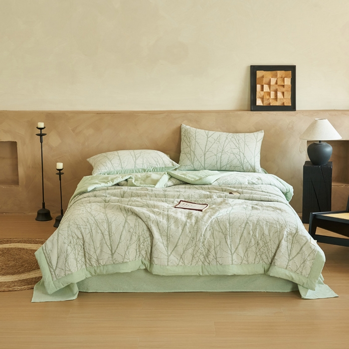 91家纺网 家纺一手货源 找家纺 晨曦家纺 2026春夏新款全棉纯棉水洗棉三层提花大豆夏被夏凉被空调被大豆夏被四件套 提花-树林绿