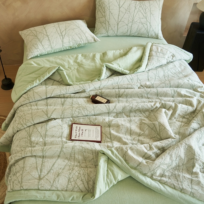 91家纺网 家纺一手货源 找家纺 晨曦家纺 2026春夏新款全棉纯棉水洗棉三层提花大豆夏被夏凉被空调被大豆夏被四件套 提花-树林绿
