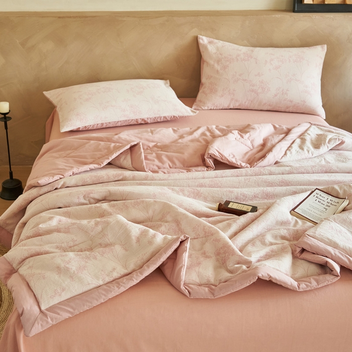 91家纺网 家纺一手货源 找家纺 晨曦家纺 2026春夏新款全棉纯棉水洗棉三层提花大豆夏被夏凉被空调被大豆夏被四件套 提花-枝繁豆沙