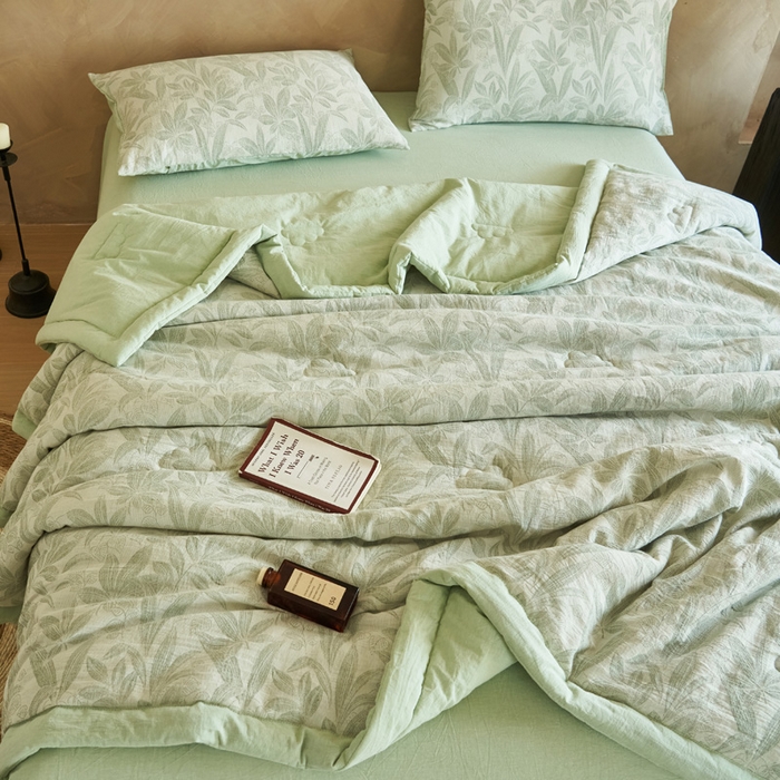 91家纺网 家纺一手货源 找家纺 晨曦家纺 2026春夏新款全棉纯棉水洗棉三层提花大豆夏被夏凉被空调被大豆夏被四件套 提花-叶韵绿