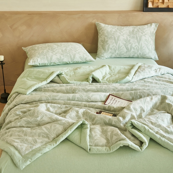 91家纺网 家纺一手货源 找家纺 晨曦家纺 2026春夏新款全棉纯棉水洗棉三层提花大豆夏被夏凉被空调被大豆夏被四件套 提花-叶韵绿