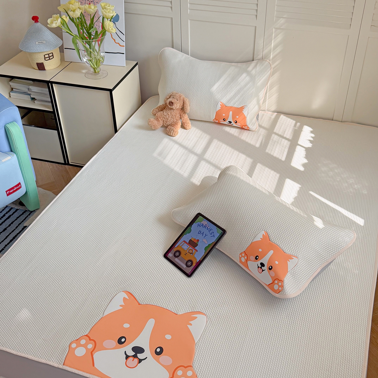 91家纺网 家纺一手货源 找家纺 （总）Sweet dreams甜梦 2026新款A类锦氨异性贴布高端豆豆凉席-场景2