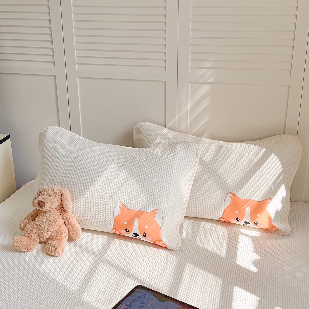 91家纺网 家纺一手货源 找家纺 （总）Sweet dreams甜梦 2026新款A类锦氨异性贴布高端豆豆凉席-场景2